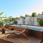 Ltm Greenhouse בית נופש סירקוזה